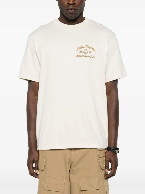 The Appeal of Luxury T-Shirts for Men: A Perfect Blend of Style and&nbsp;Comfort